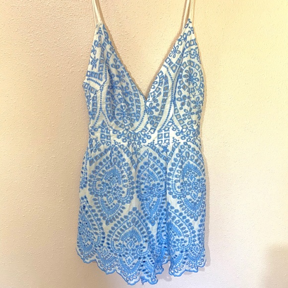 Emily Eyelet Romper - Picture 2 of 4